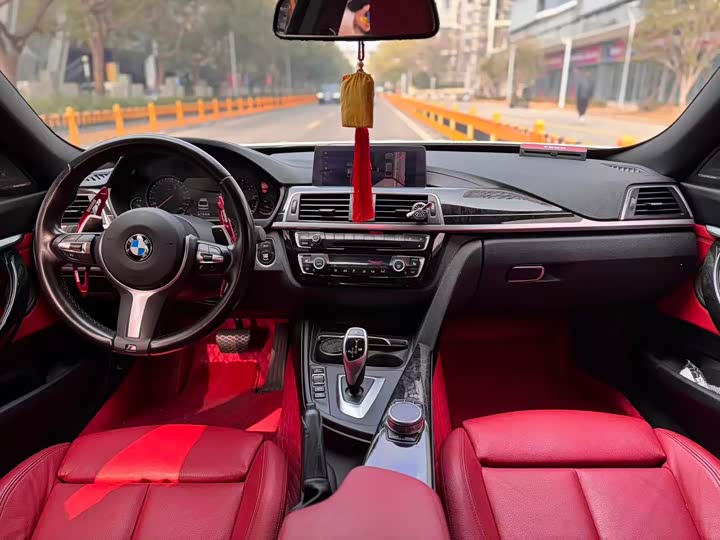 BMW 3 Series GT 2020 2020款 330i M运动曜夜版