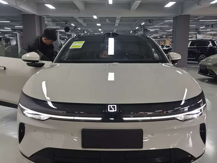 Zeekr 007 GT 2025 2025款 后驱智驾版 75kWh