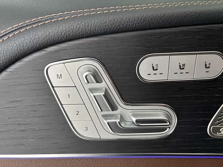 Mercedes-Benz GLS-Class 2024 2024款 GLS 450 4MATIC 时尚型