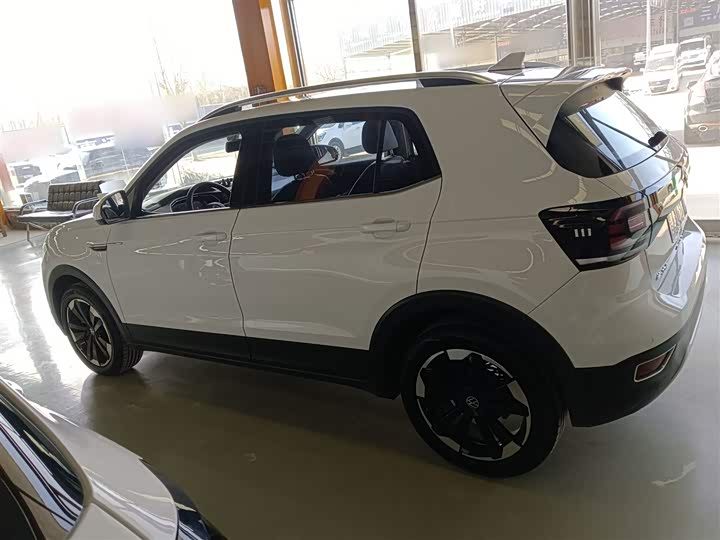 Volkswagen Tacqua 2023 2023款 200TSI DSG 悦智联版