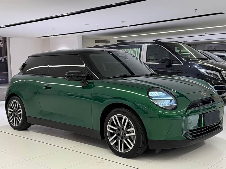 Mini Cooper 2024 2024款 456km COOPER E 经典派