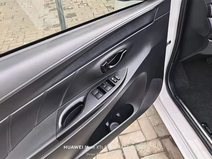 Toyota Yaris L 2020 2020款 1.5L CVT领先版