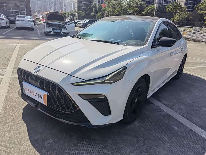 MG Motor 5 Scorpio 2022 2022款 1.5T Trophy运动旗舰版