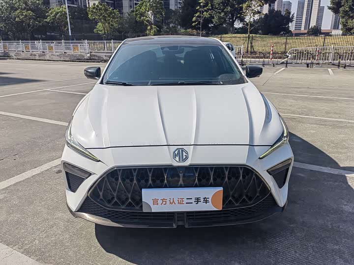 MG Motor 5 Scorpio 2022 2022款 1.5T Trophy运动旗舰版