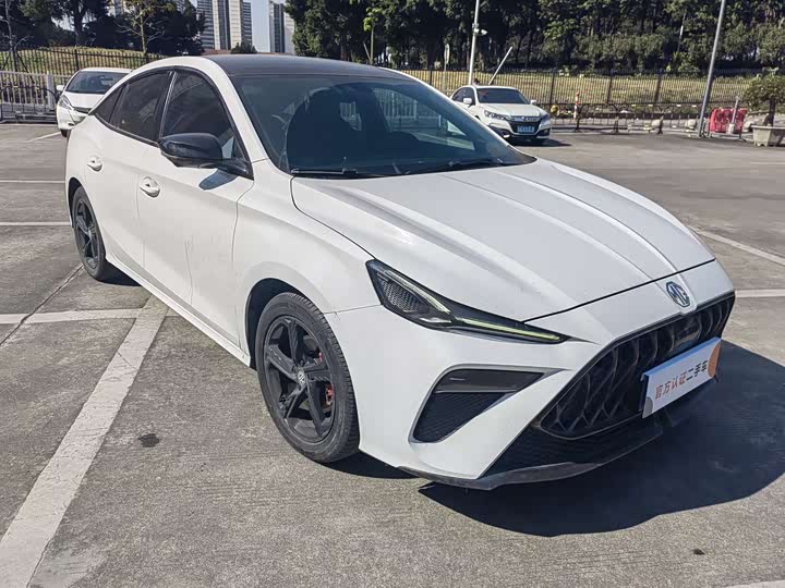 MG Motor 5 Scorpio 2022 2022款 1.5T Trophy运动旗舰版