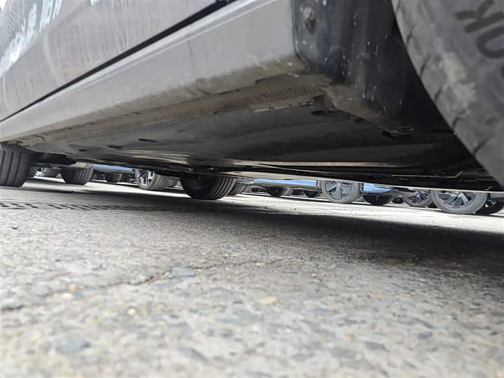 Volkswagen Passat 2025 2025款 Pro 380TSI 龙尊版