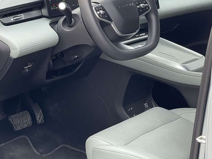 Roewe D6 2025 2025款 520km 智享版