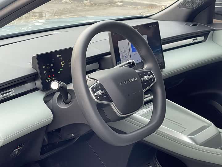 Roewe D6 2025 2025款 520km 智享版