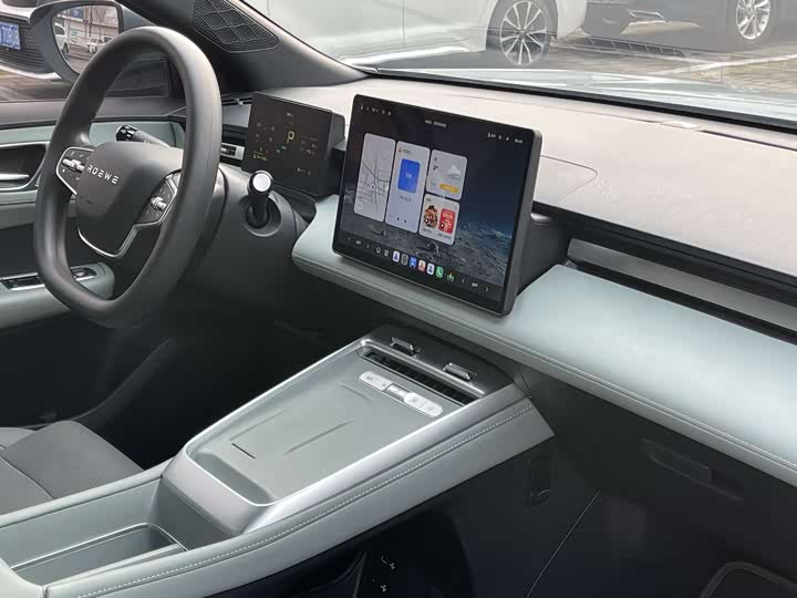 Roewe D6 2025 2025款 520km 智享版