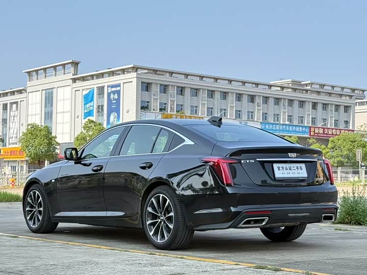 Cadillac CT5 2025 2025款 28T 城市运动版