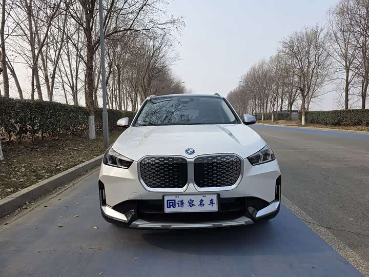 BMW iX1 2023 2023款 xDrive30L X设计套装
