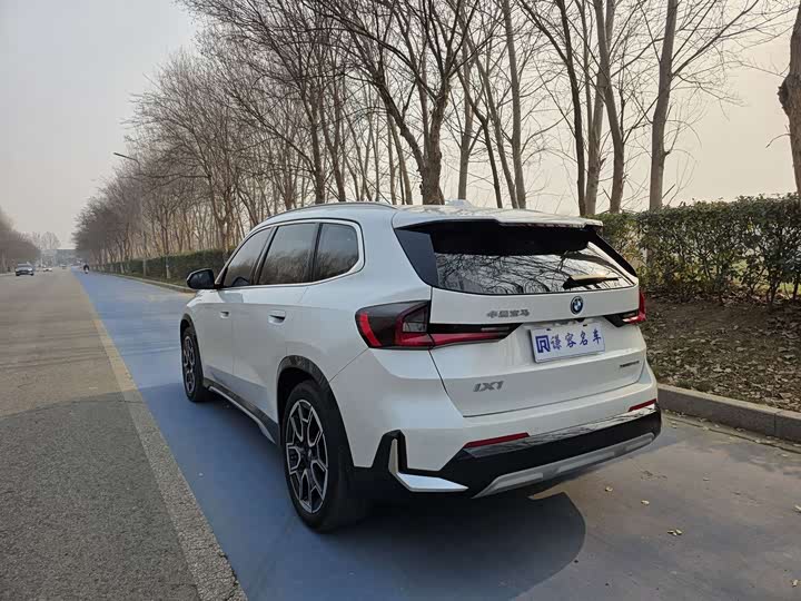 BMW iX1 2023 2023款 xDrive30L X设计套装