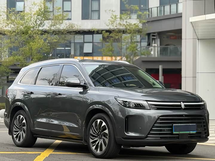 Aito M7 2024 2024款 1.5T 后驱Plus版 6座