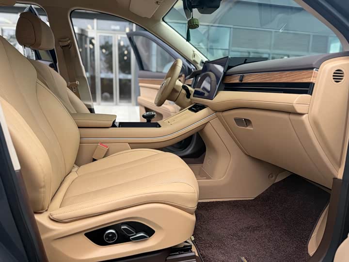 Aito M7 2024 2024款 1.5T 后驱Plus版 6座