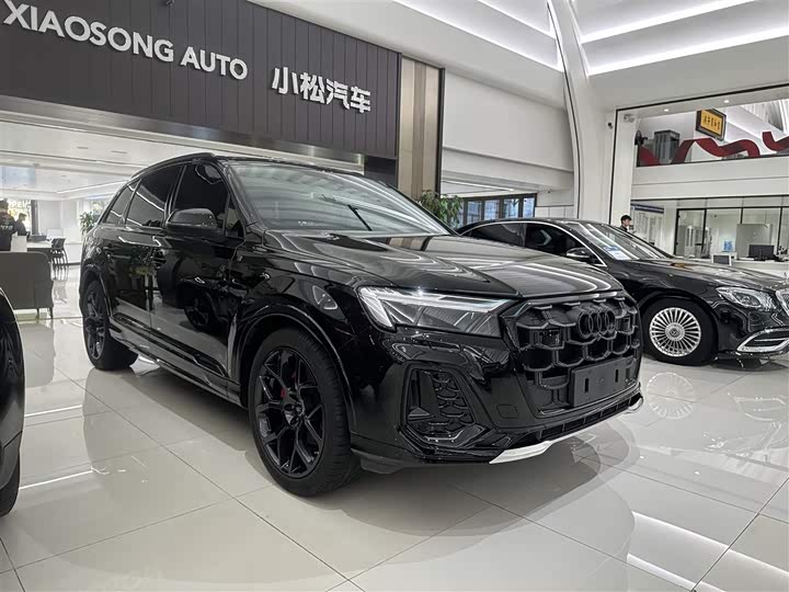 Audi Q7 2024 2024款 45 TFSI quattro S line黑武士型