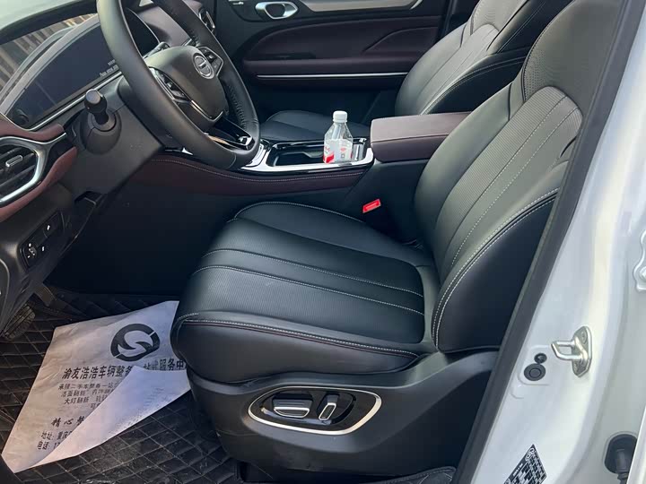 GAC Trumpchi M6 2023 2023款 PRO 270T DCT豪华版