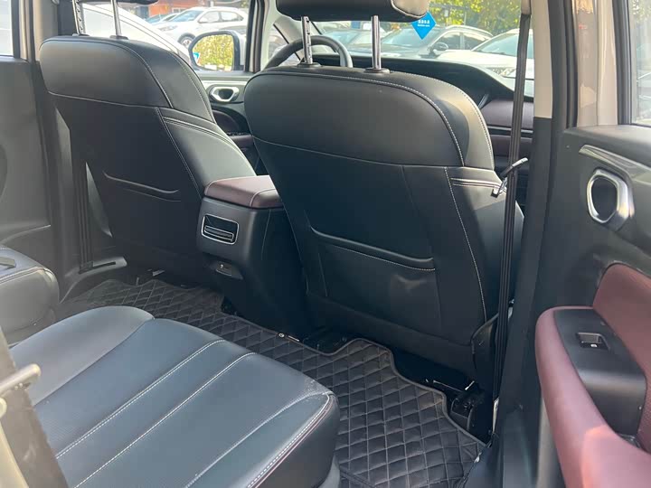 GAC Trumpchi M6 2023 2023款 PRO 270T DCT豪华版