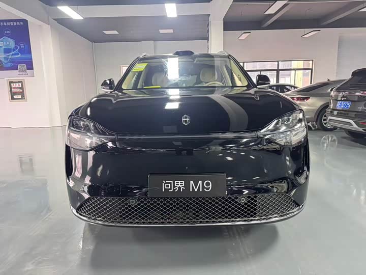 Aito M9 2025 2025款 纯电 Ultra版 100kWh 6座版