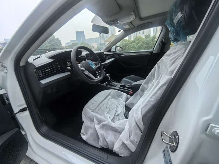 Volkswagen Sagitar L 2025 2025款 200TSI DSG飞越版