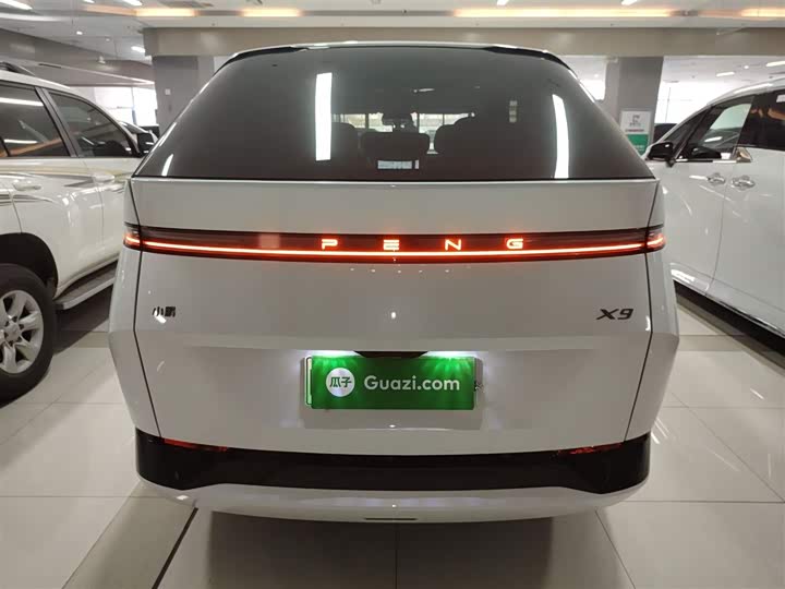 XPeng X9 2025 2025款 纯电 740超长续航 Max