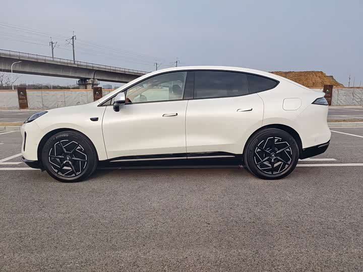 GAC Hyptec HT 2024 2024款 825特高压激光雷达版