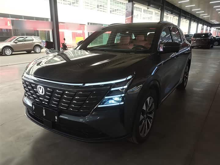 Changan CS75 Plus 2025 2025款 第四代 UItra 2.0T 新蓝鲸 智慧智擎型