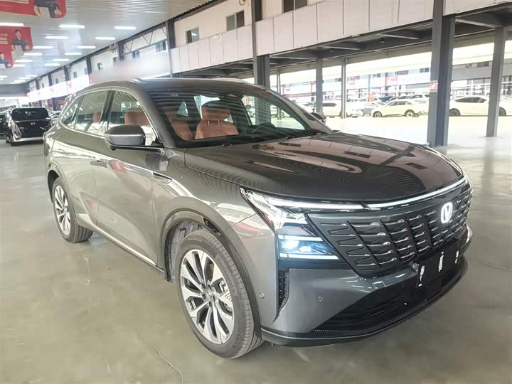 Changan CS75 Plus 2025 2025款 第四代 UItra 2.0T 新蓝鲸 智慧智擎型
