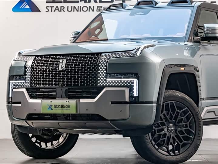 BYD Yangwang U8 2023 2023款 豪华版