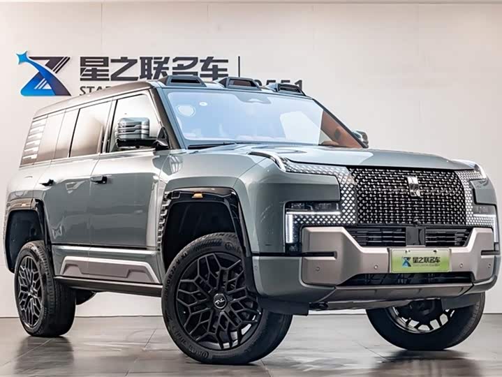 BYD Yangwang U8 2023 2023款 豪华版