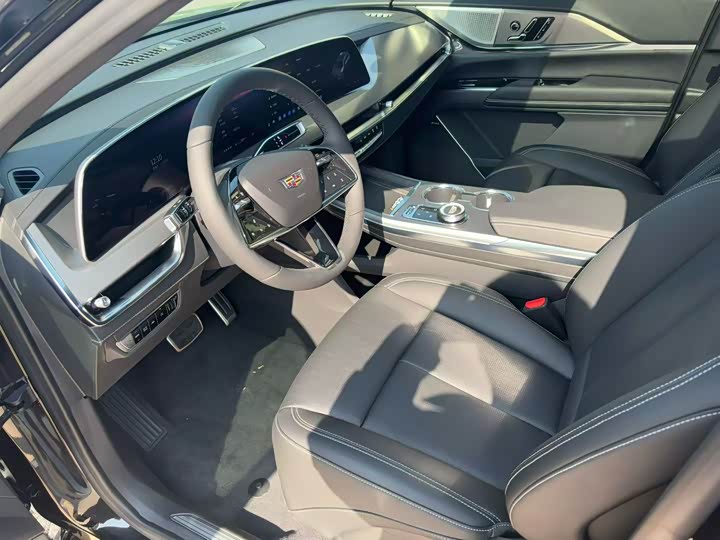 Cadillac XT5 2025 2025款 2.0T 尊贵型