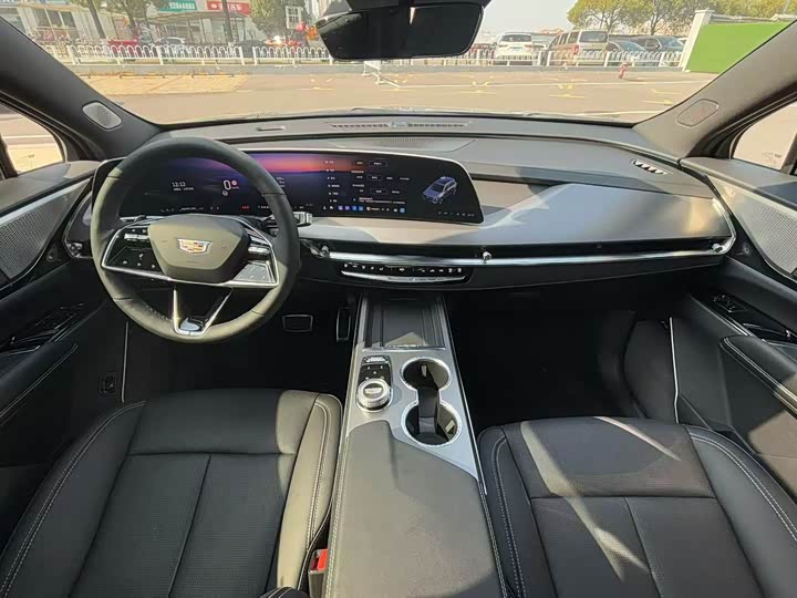 Cadillac XT5 2025 2025款 2.0T 尊贵型