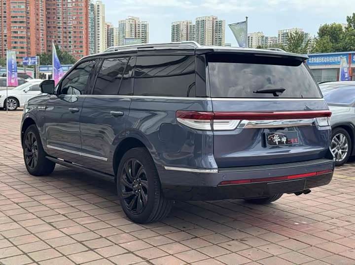 Lincoln Navigator 2022 2022款 3.5T 尊耀版