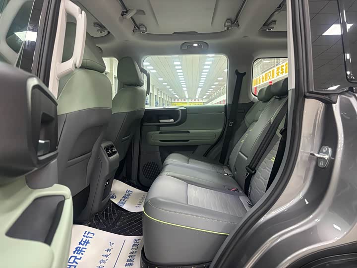 BAIC Beijing BJ40 2024 2024款 2.0D 全新刀锋英雄穿越者