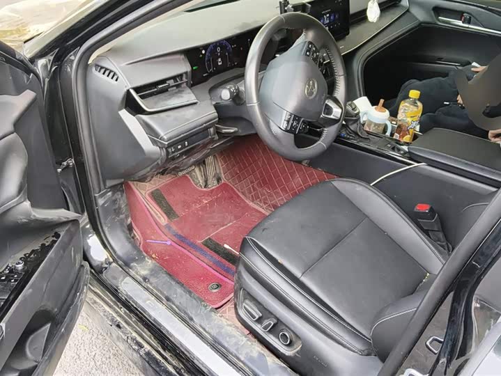 Toyota Camry 2024 2024款 双擎 2.0HGVP 豪华版