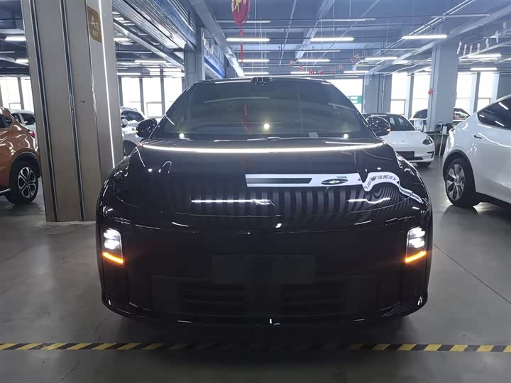 LiXiang i6 2025 2025款 四驱标准版