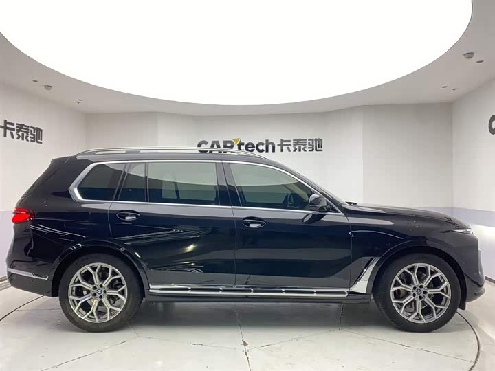 BMW X7 2023 2023款 xDrive40i 领先型豪华套装