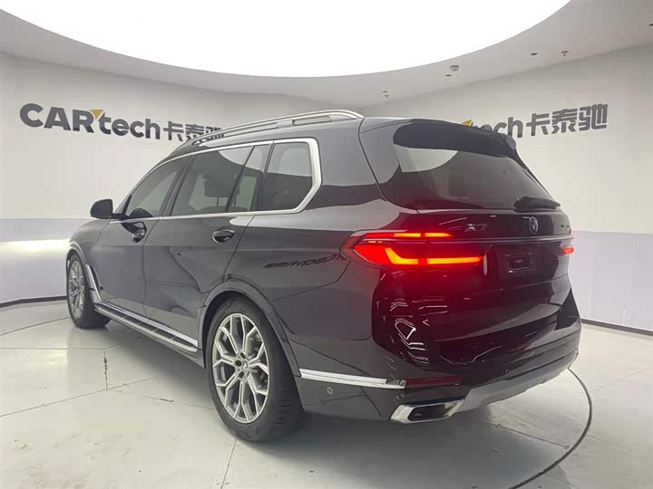 BMW X7 2023 2023款 xDrive40i 领先型豪华套装
