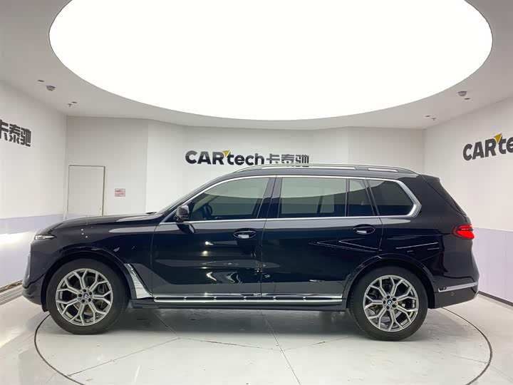 BMW X7 2023 2023款 xDrive40i 领先型豪华套装