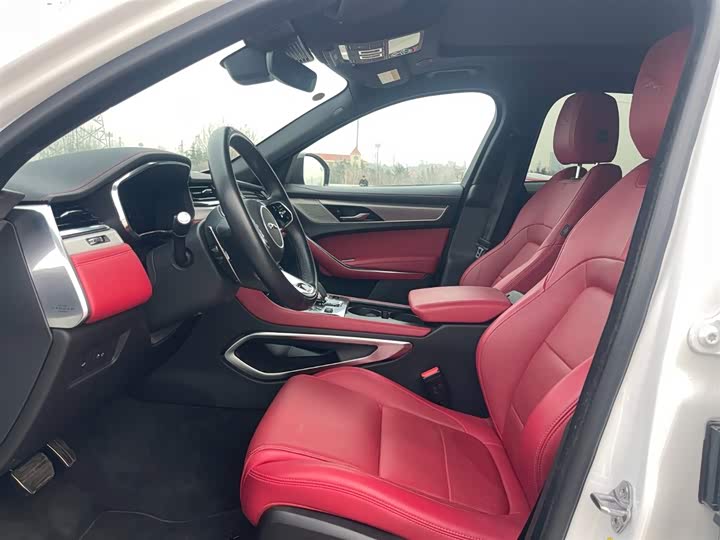 Jaguar F-Pace 2024 2024款 P250 R-Dynamic SE