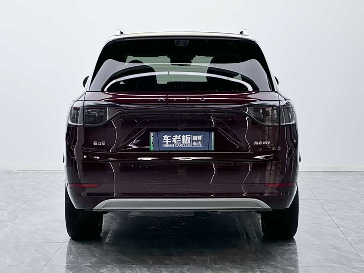 Aito M9 2025 2025款 增程 Ultra版 52kWh 5座版