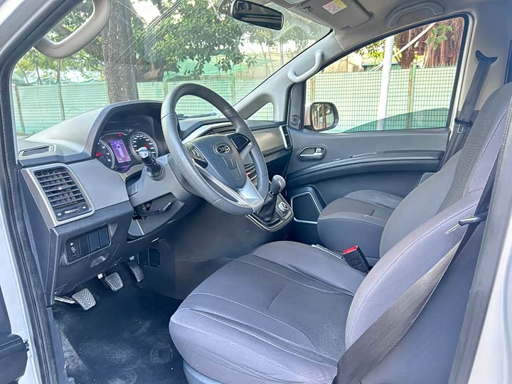 JAC Refine M4 2022 2022款 2.0L CNG手动商旅型