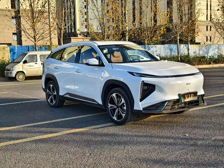 Geely Galaxy L7 2025 2025款 EM-i 115km 探索版