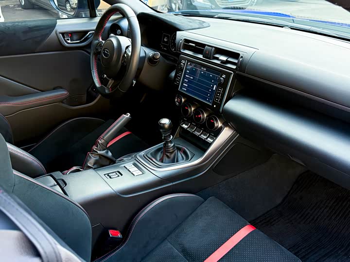 Subaru BRZ 2022 2022款 2.4L 手动版