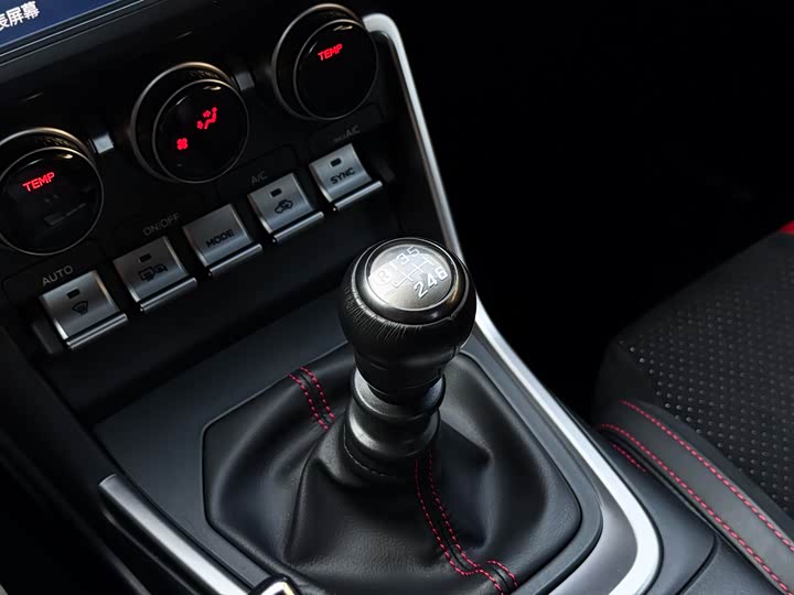 Subaru BRZ 2022 2022款 2.4L 手动版