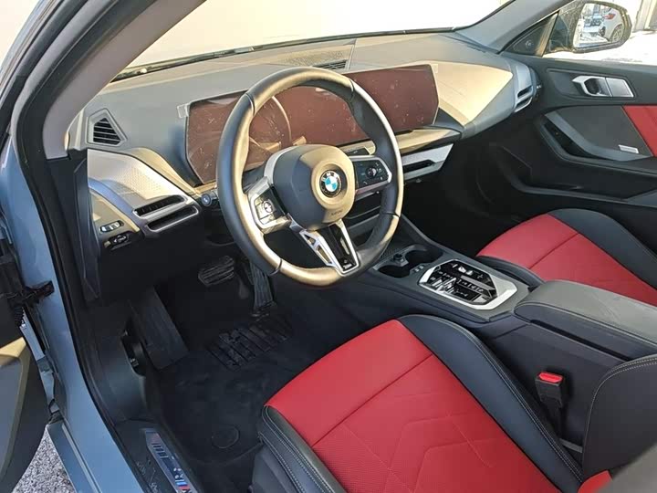 BMW 2 Series 2025 2025款 225L M运动曜夜套装