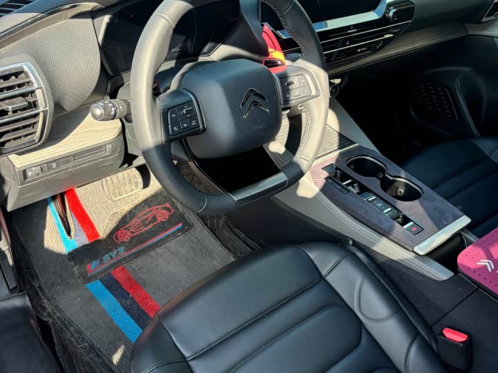 Citroen C5 X 2023 2023款 1.6T 享不凡