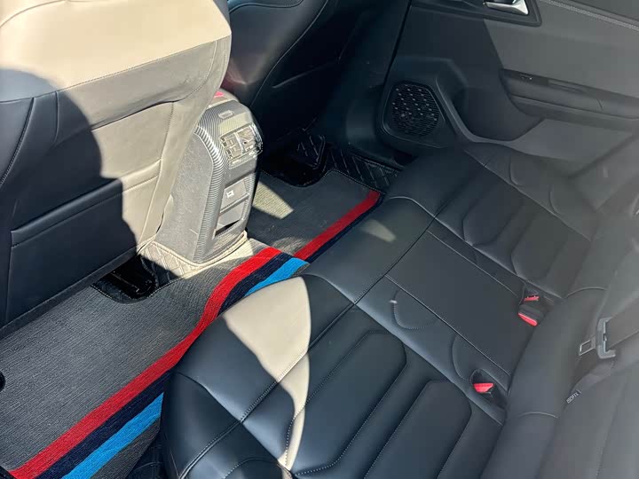 Citroen C5 X 2023 2023款 1.6T 享不凡