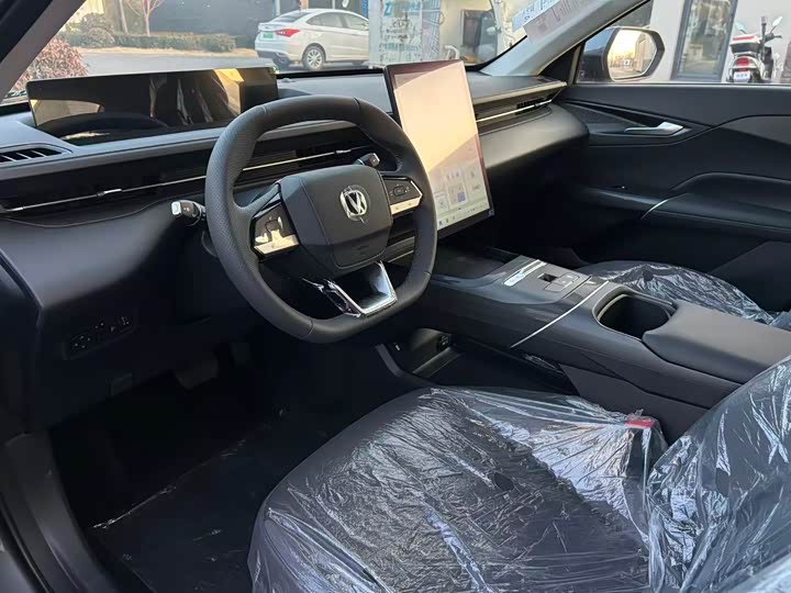 Changan Eado EV 2025 2025款 智慧新蓝鲸 145KM 高能版