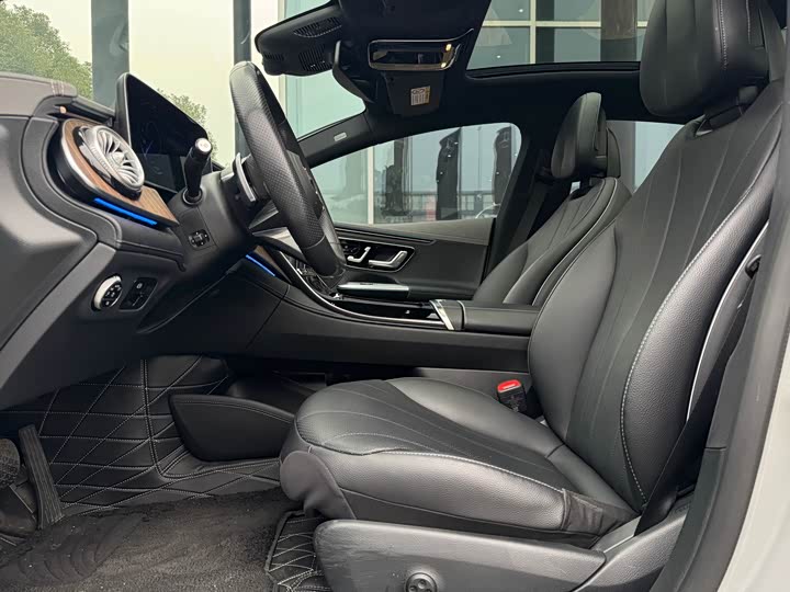 Mercedes-Benz EQE 2022 2022款 350 先锋版