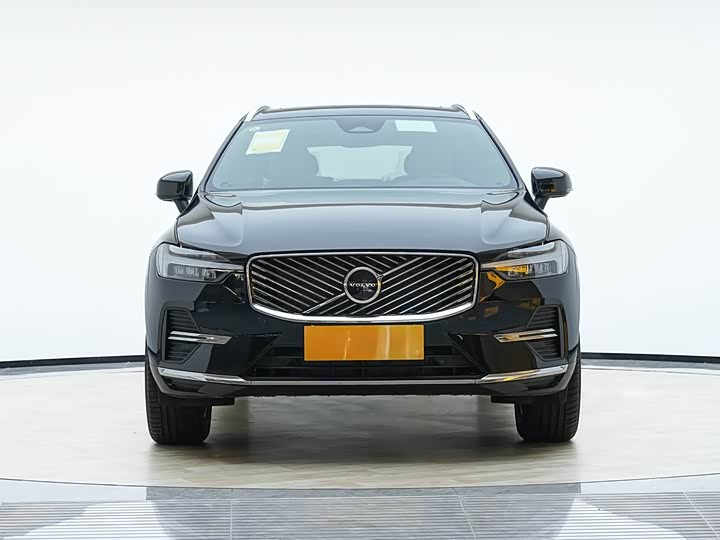 Volvo XC60 2026 2026款 B5 四驱智逸豪华版